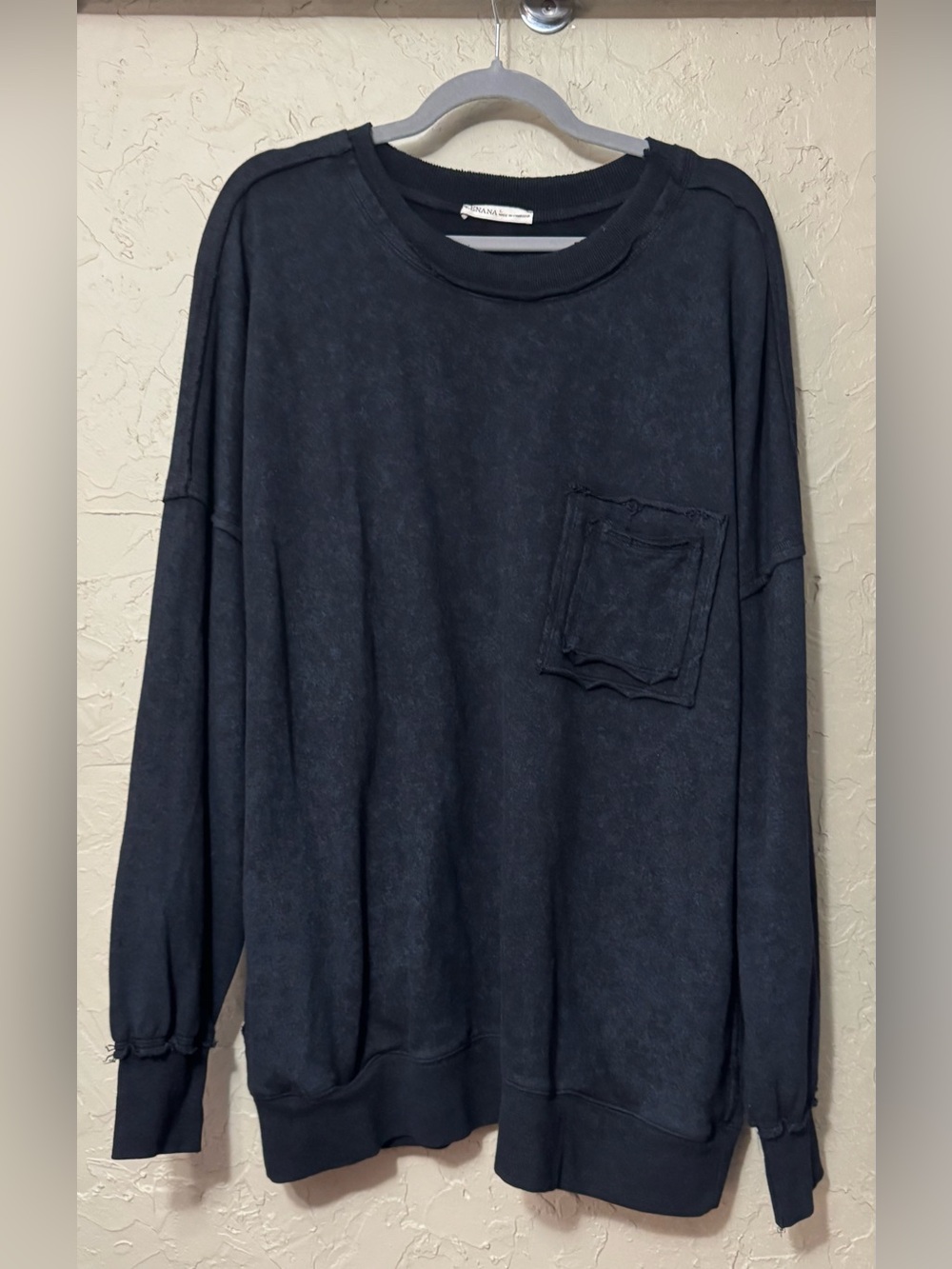 Zenana Black Mineral Wash Oversized Distressed Pocket Sweatshirt – Size L - Picture 3 of 8